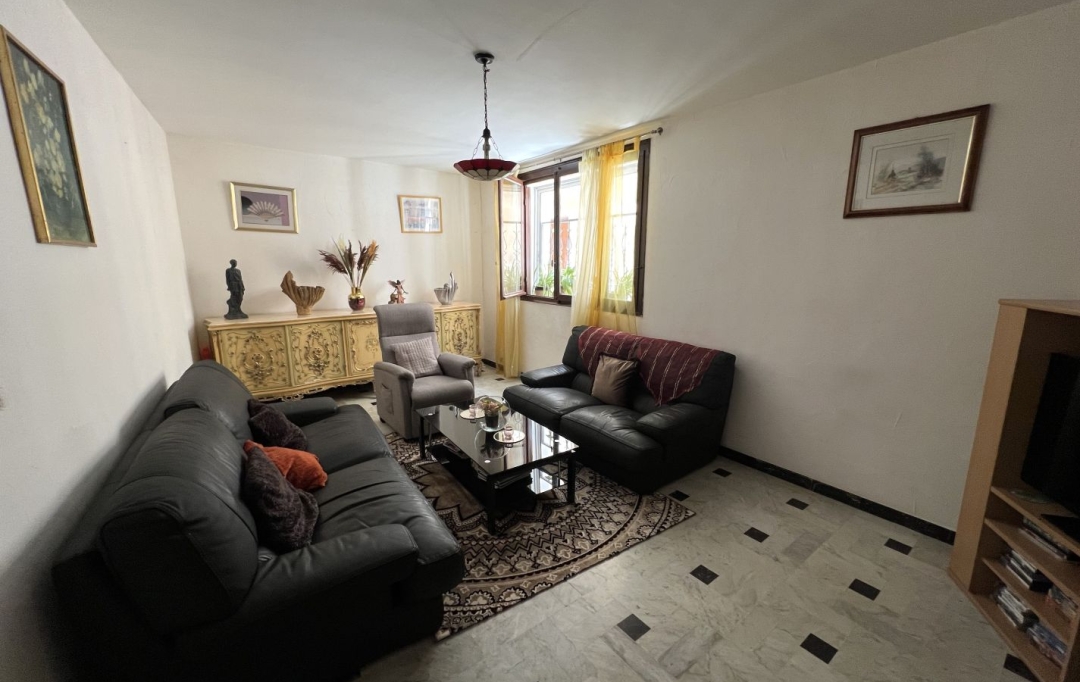 Annonces COLOMBIERS : House | OUVEILLAN (11590) | 245 m2 | 169 000 € 