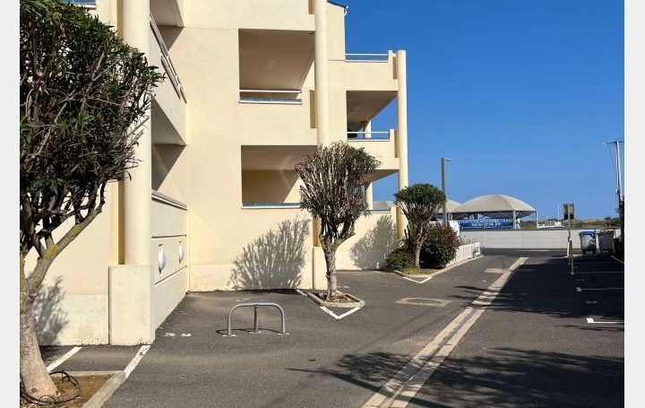  Annonces COLOMBIERS Parking | VALRAS-PLAGE (34350) | 0 m2 | 11 500 € 